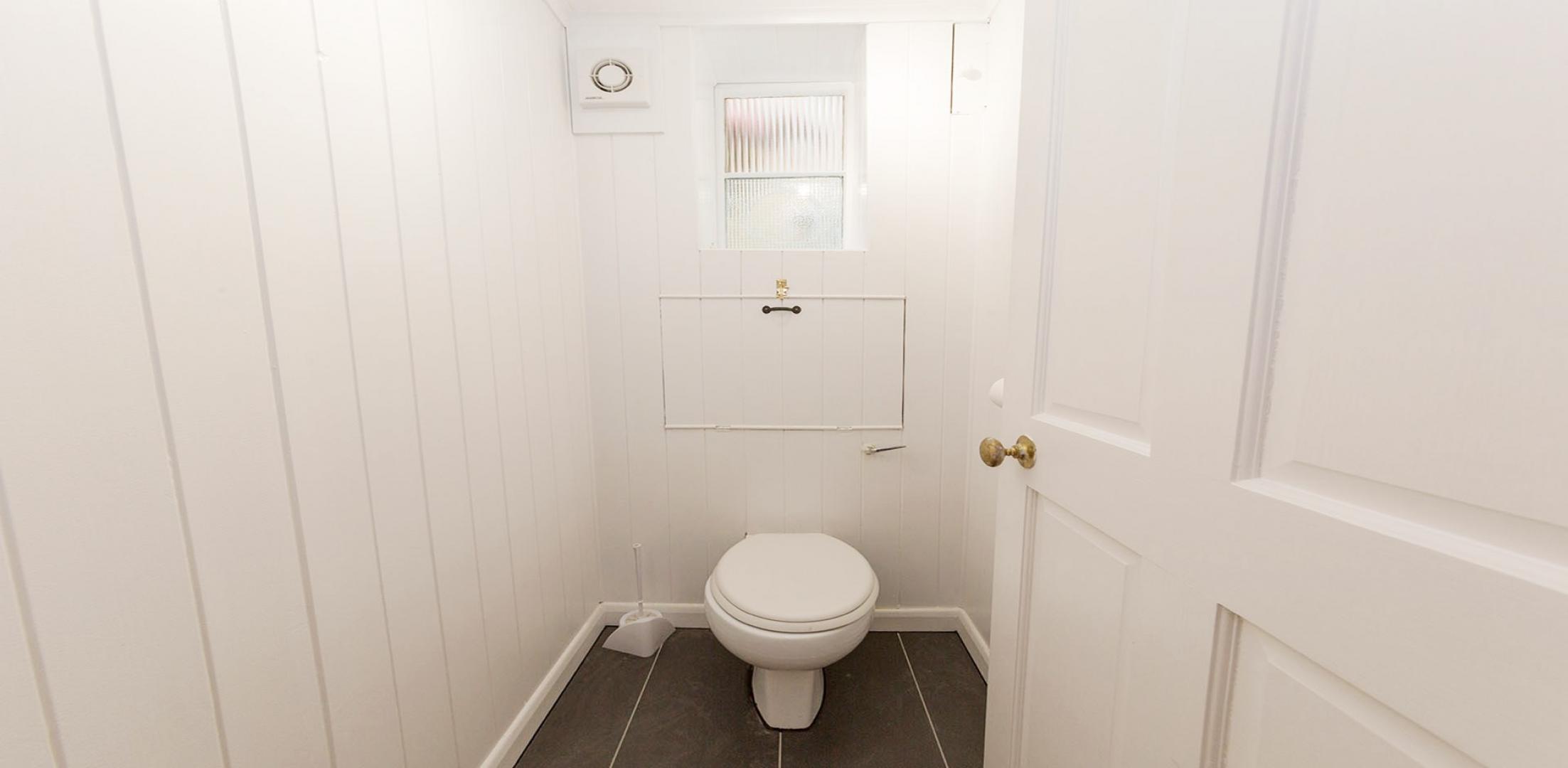 			PRIVATE PATIO GARDEN, 2 Bedroom, 1 bath, 1 reception Apartment			 Denning Road , HAMPSTEAD